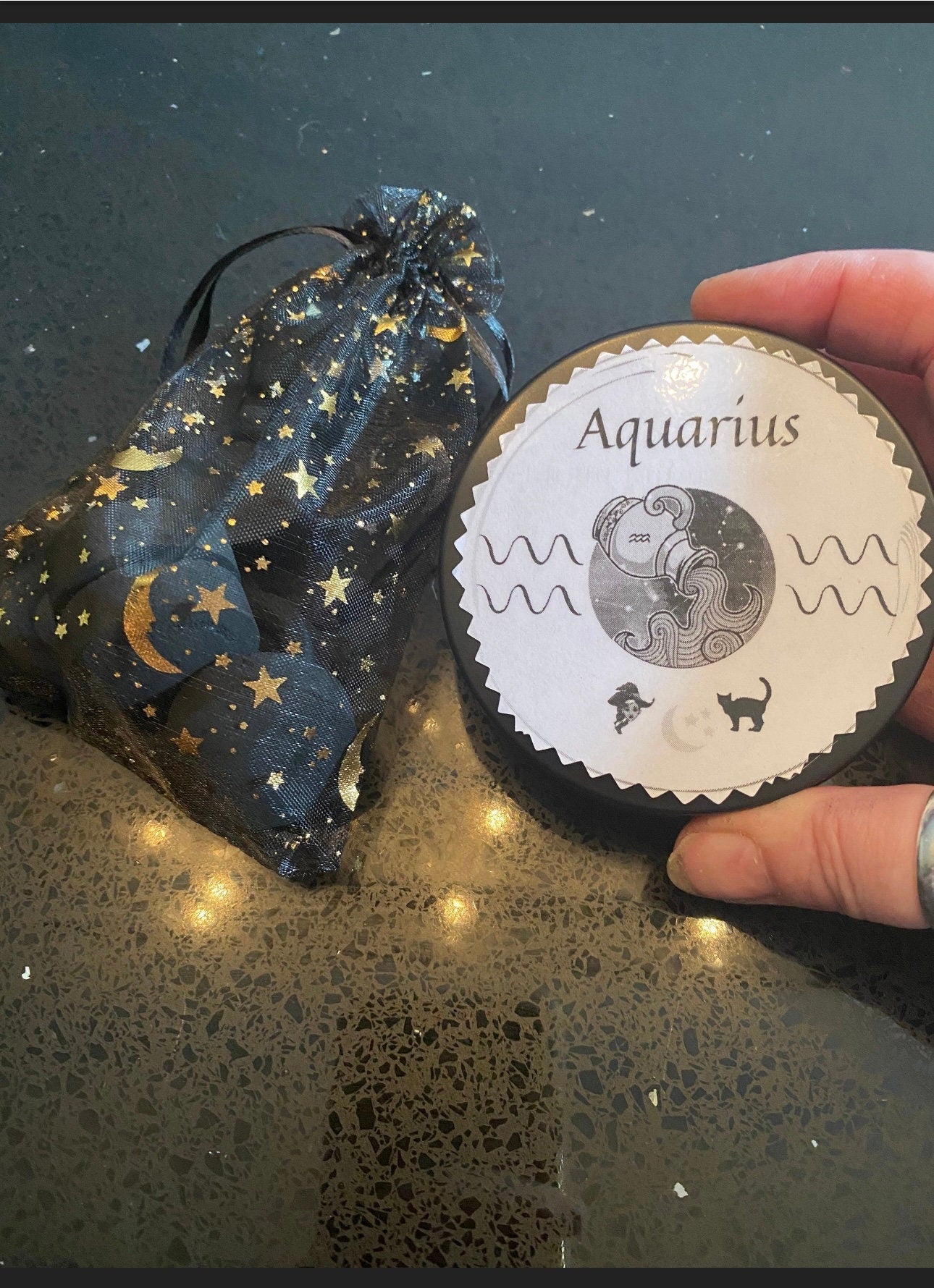 Loose Incense for the astrological sign of Aquarius