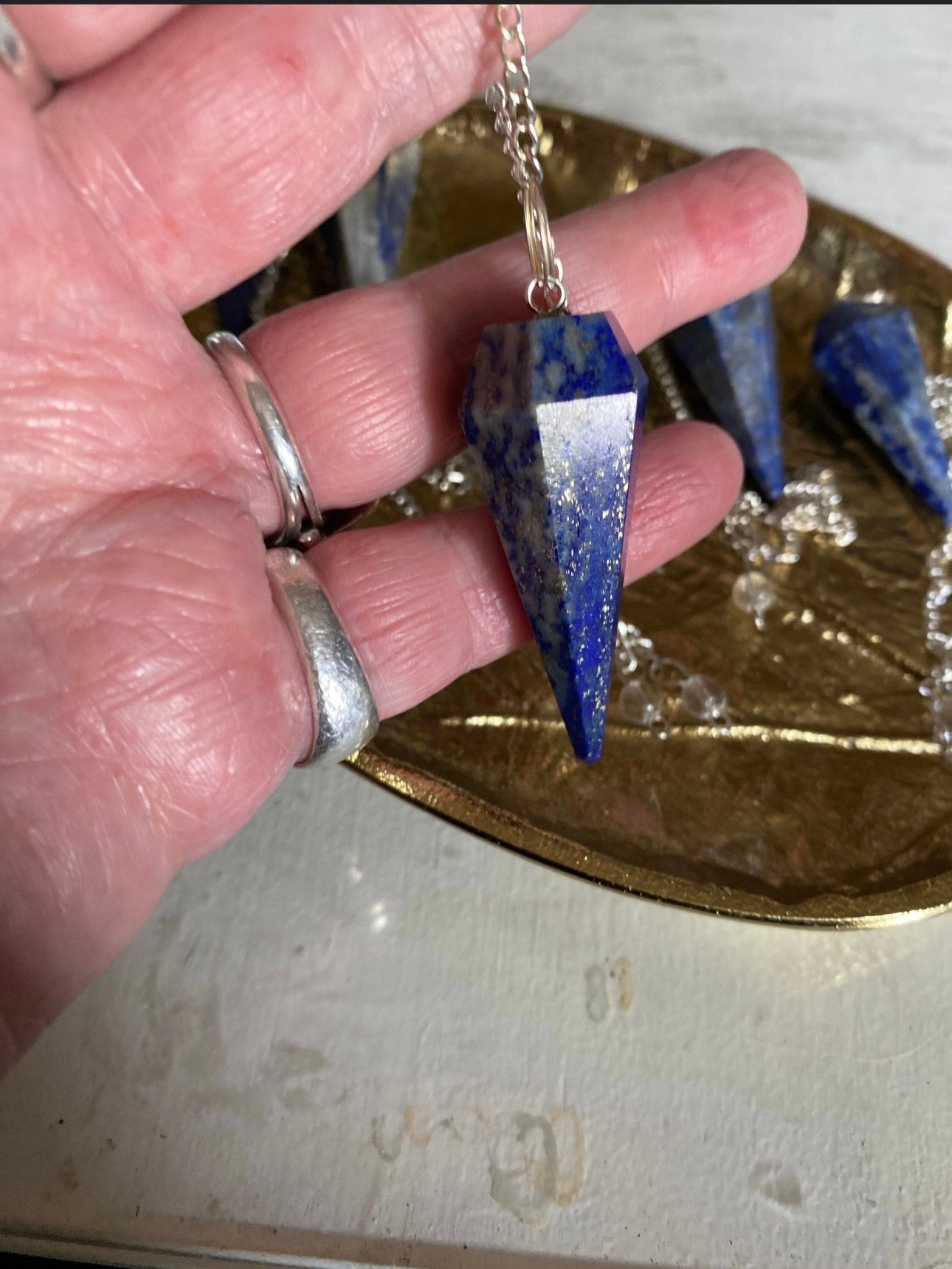 Lapis Lazuli Pendulum Divination